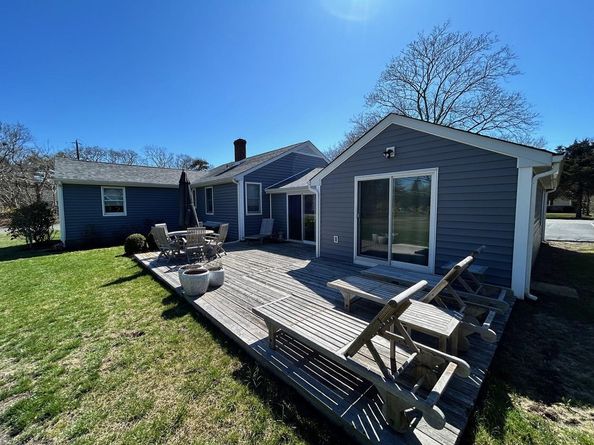 9 Gravel Hill Road, Hampton Bays NY 11946