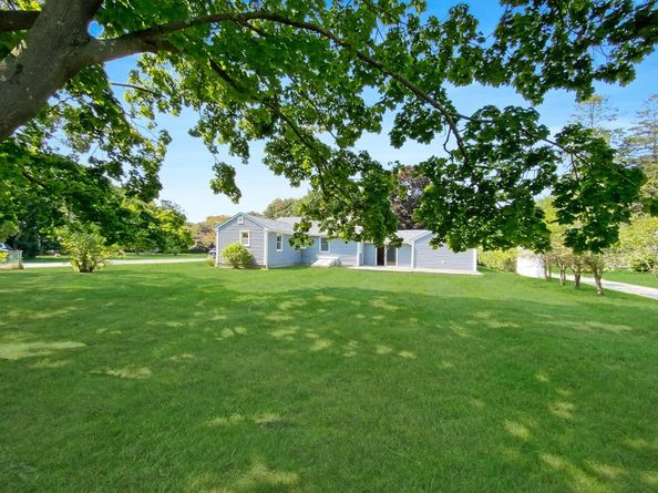 9 Gravel Hill Road, Hampton Bays NY 11946