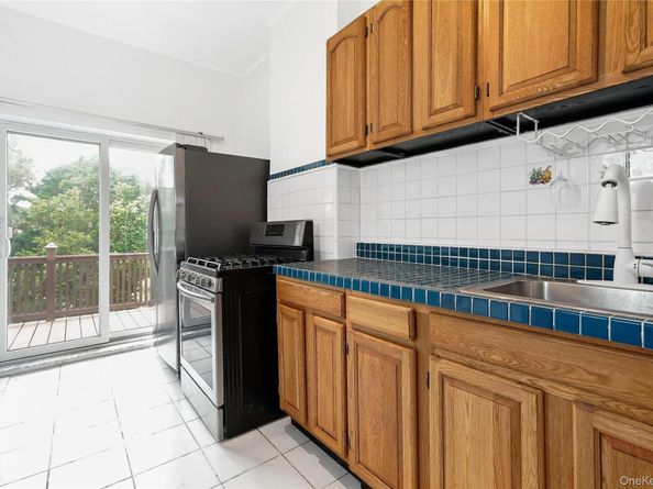 64-07 68th Avenue, Ridgewood NY 11385