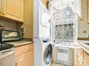 42-25 80th Street 1F, Elmhurst NY 11373