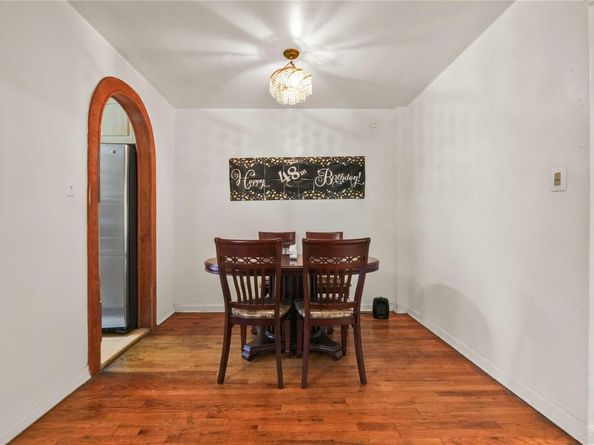 42-25 80th Street 1F, Elmhurst NY 11373