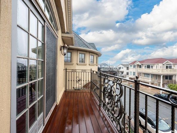 91 Virginia Avenue, Long Beach NY 11561