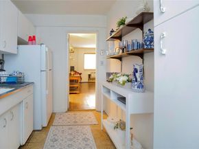 88-31 Shore Parkway 29, Howard Beach NY 11414