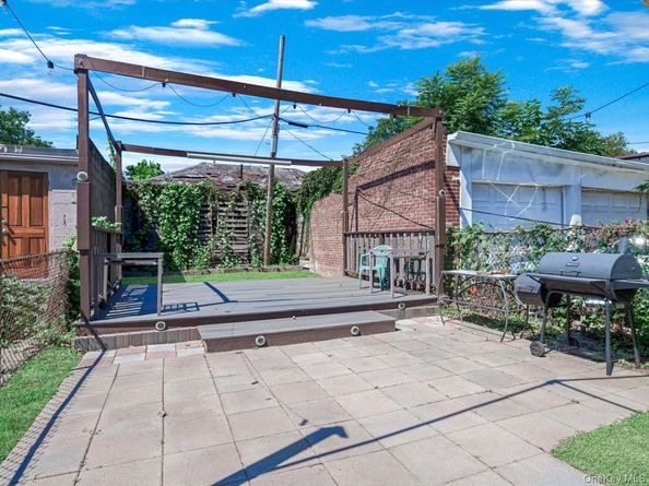 68 Norwood Avenue, Brooklyn NY 11208