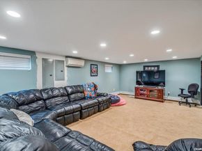 4 Midfarm Road, Rockville Centre NY 11570