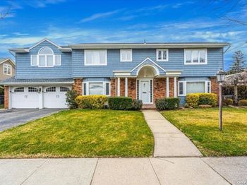 4 Midfarm Road