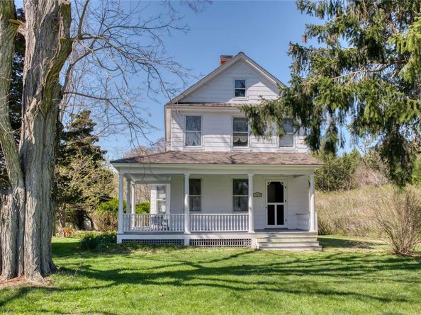12115 Main Road, East Marion NY 11939