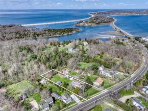 12115 Main Road, East Marion NY 11939