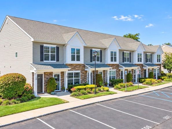 106 Weatherby Lane, Central Islip NY 11722