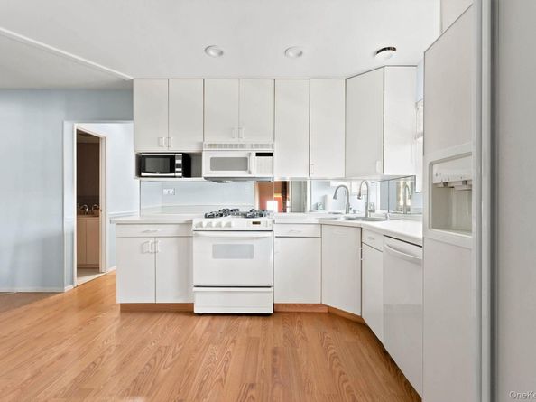 81-02 149th Avenue, Howard Beach NY 11414