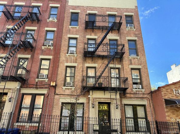 318 E 151st Street 4C, Bronx NY 10451