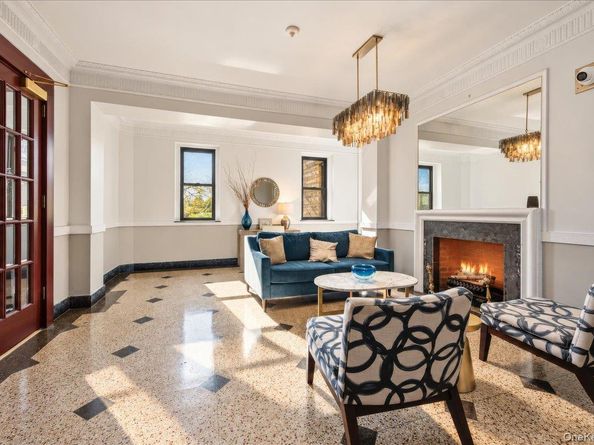 43 Calton Road 4N, New Rochelle NY 10804