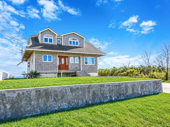 21 Oceanview Drive, Mastic Beach NY 11951