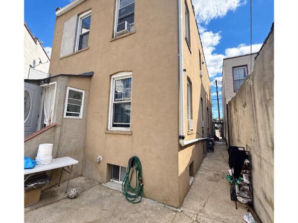 36-13 Greenpoint Avenue, Long Island City NY 11101