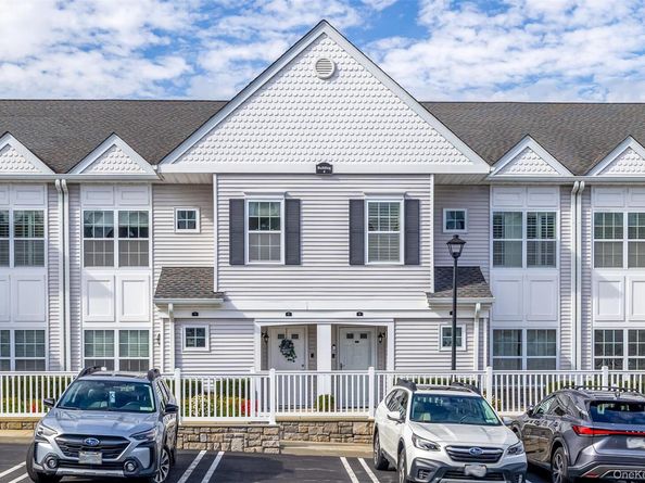 57 Spring Drive, Seaford NY 11783