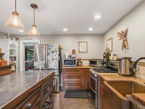 4 N Ledge Loop, Croton-on-Hudson NY 10520