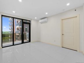124-28 Queens Boulevard 8A, Kew Gardens NY 11415