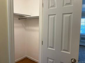 11 Harbour Lane 1B, Oyster Bay NY 11771