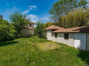 129 Bay Avenue, Patchogue NY 11772
