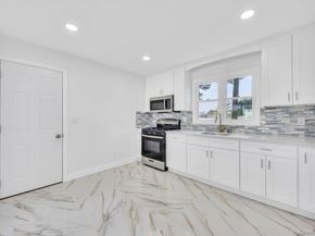 1828 Stein Drive, Bay Shore NY 11706