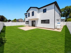 62 Haymaker Lane, Levittown NY 11756