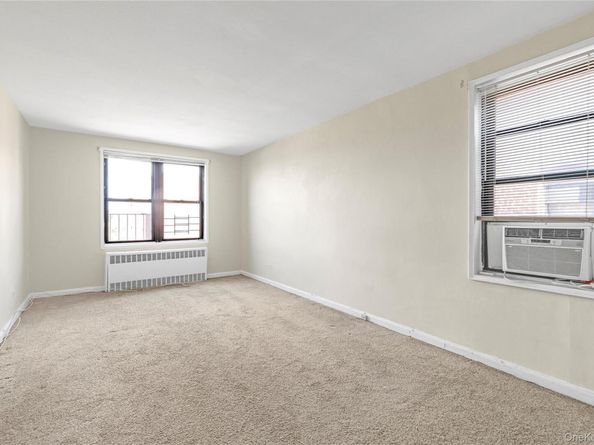 150-11 72nd Road 6E, Kew Garden Hills NY 11367