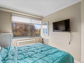 220-55 46th Avenue 5P, Bayside NY 11361