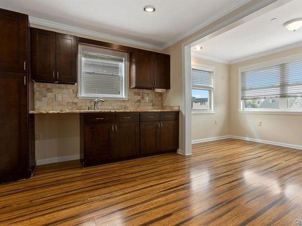 254 Arthur Street, Freeport NY 11520