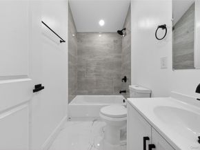 15 Grand Place, Huntington Station NY 11746