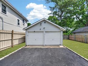 15 Grand Place, Huntington Station NY 11746
