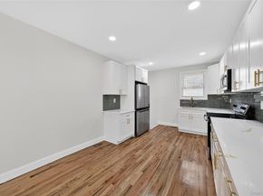15 Grand Place, Huntington Station NY 11746