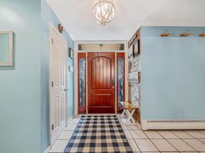 1010 Sipp Avenue, Medford NY 11763