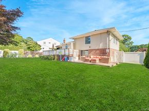 9 Wayne Place, Commack NY 11725