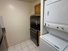 13537 37th Avenue 3C, Flushing NY 11354
