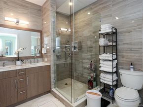 100 Garvies Point Road 1131, Glen Cove NY 11542