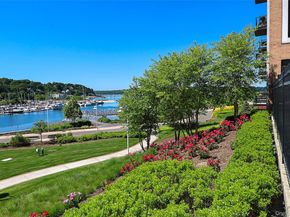 100 Garvies Point Road 1131, Glen Cove NY 11542
