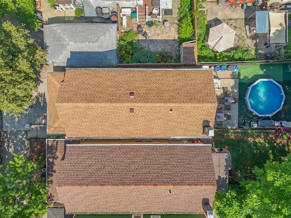 10244 85th Avenue, Richmond Hill NY 11418