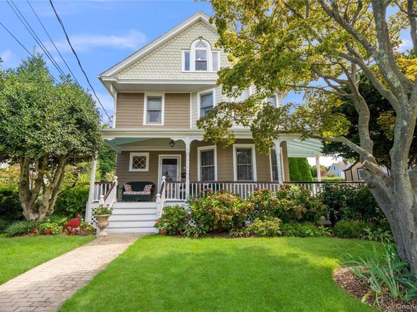 43 Kellogg Street, Oyster Bay NY 11771