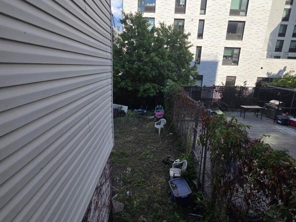 2182 Bathgate Avenue, Bronx NY 10457