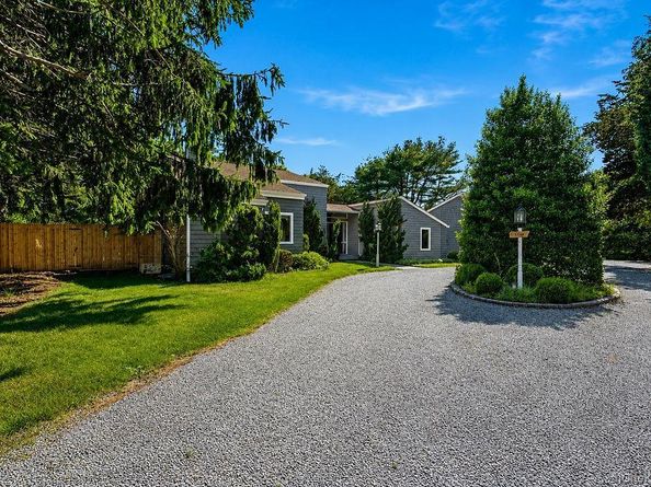 7 Tuthill Lane, Remsenburg NY 11960