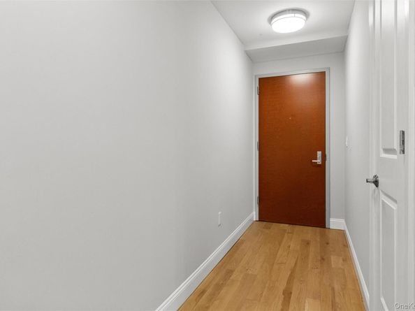 Undisclosed Address #1037870, Long Beach NY 11561