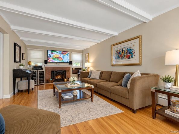 39 Saint Joseph Street, New Rochelle NY 10805
