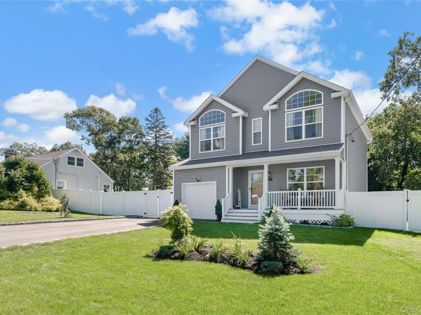 44 James Street, Patchogue NY 11772