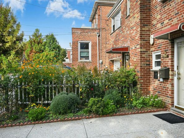 137 E 235th Street, Bronx NY 10470