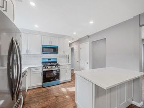 192 W 18th Street, Deer Park NY 11729