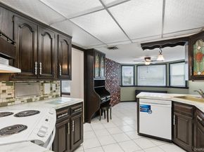3962 Hahn Avenue, Bethpage NY 11714