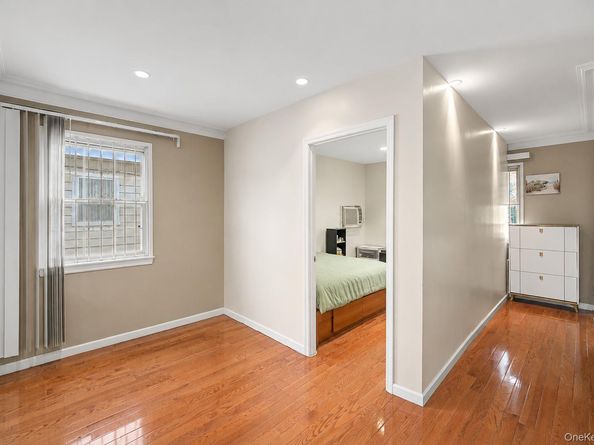 15911 65th Avenue, Fresh Meadows NY 11365