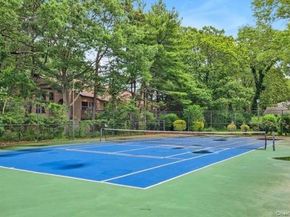 214 Springmeadow Drive I, Holbrook NY 11741