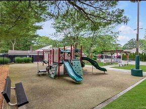 214 Springmeadow Drive I, Holbrook NY 11741