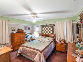 25 Del Place, Hauppauge NY 11788